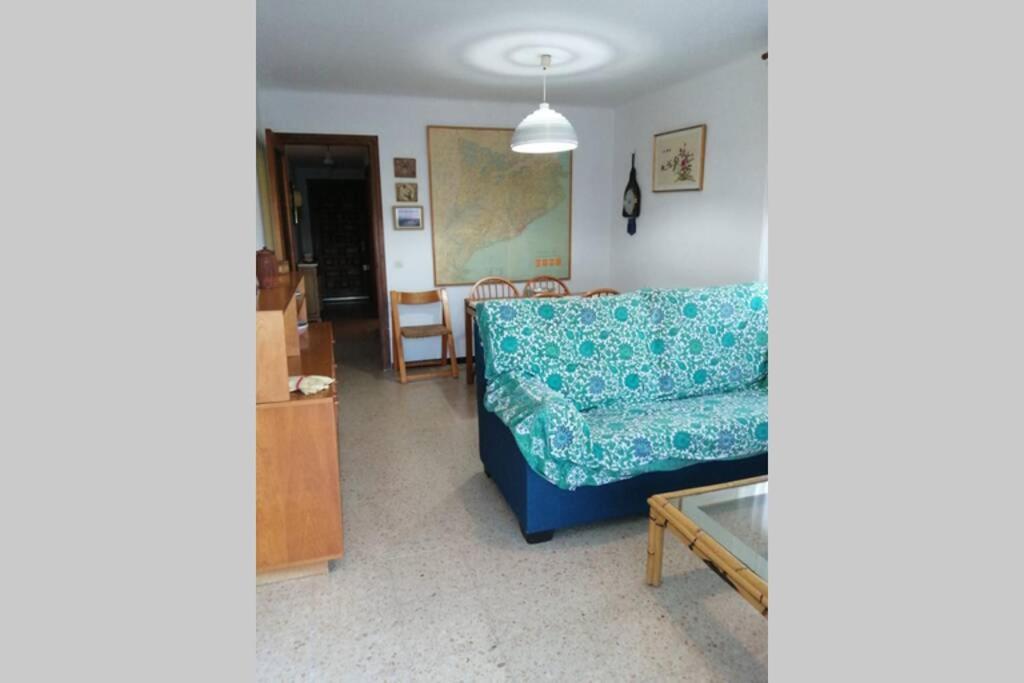 Apartamento Con Terraza En La Playa De La Fosca Palamos Bagian luar foto