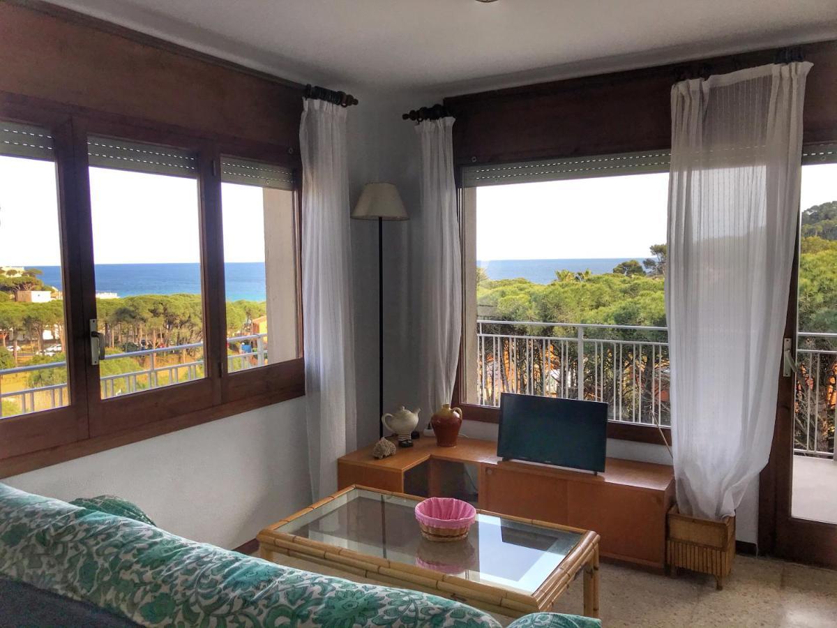 Apartamento Con Terraza En La Playa De La Fosca Palamos Bagian luar foto