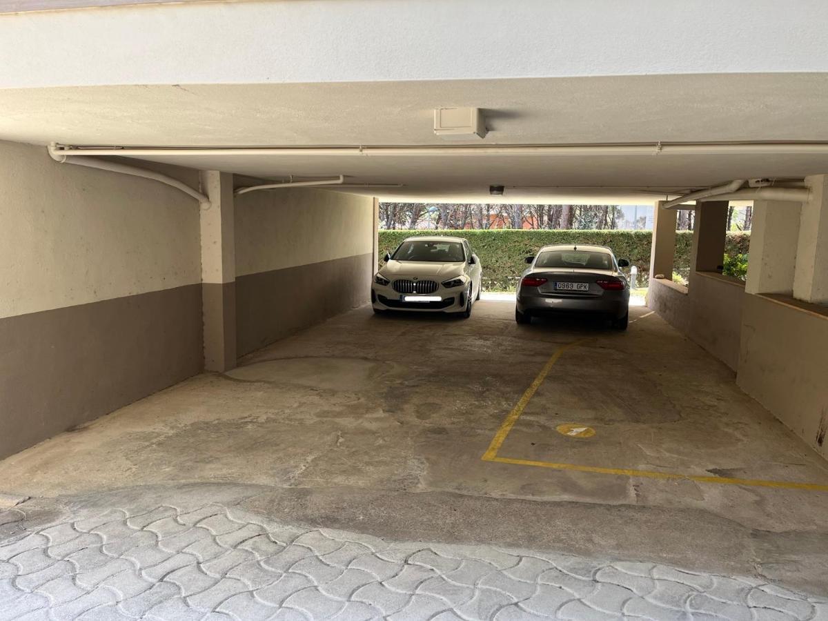 Apartamento Con Terraza En La Playa De La Fosca Palamos Bagian luar foto