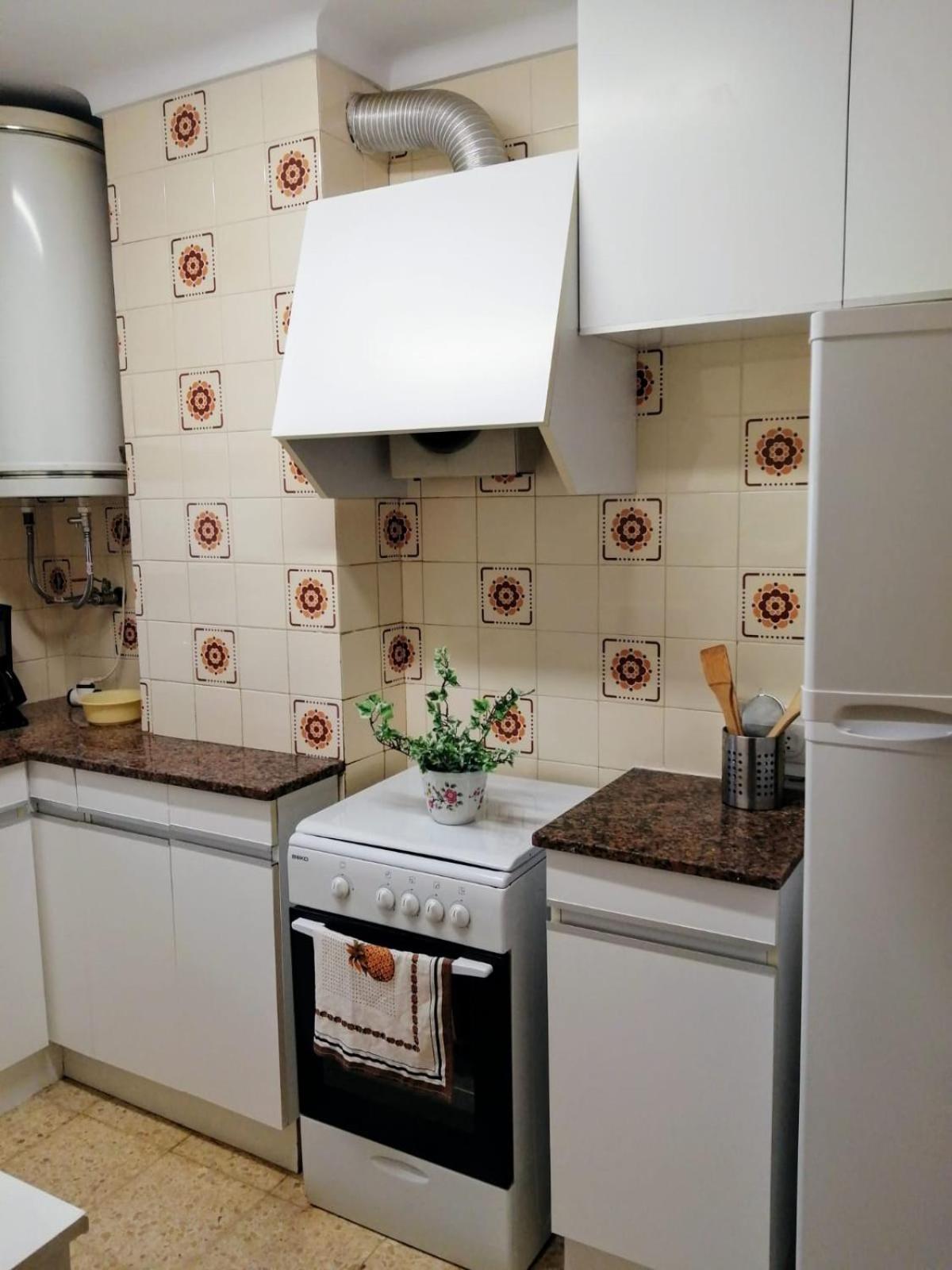 Apartamento Con Terraza En La Playa De La Fosca Palamos Bagian luar foto